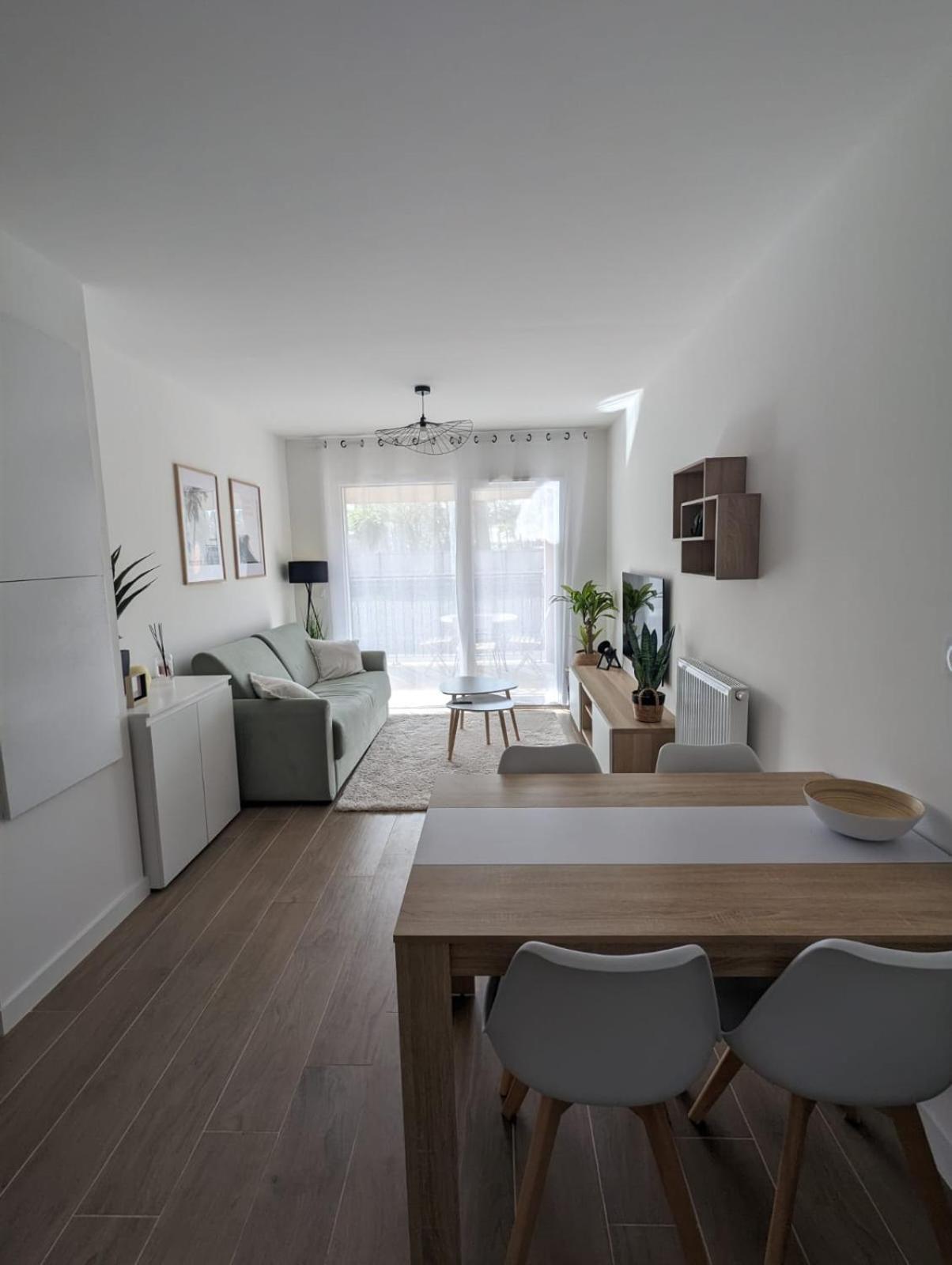 Biscawai Chaleureux Et Cosy Avec Terrasse Apartment บิสการ์รอส ภายนอก รูปภาพ